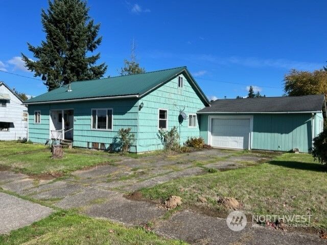 834 NW New York  Chehalis WA 98532 photo