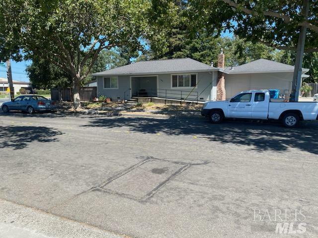 Property Photo:  1658 1660 Ridley Avenue  CA 95401 