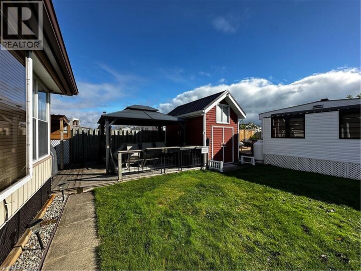 Property Photo: 92 Clubhouse Road 33 ON N0E 1T0