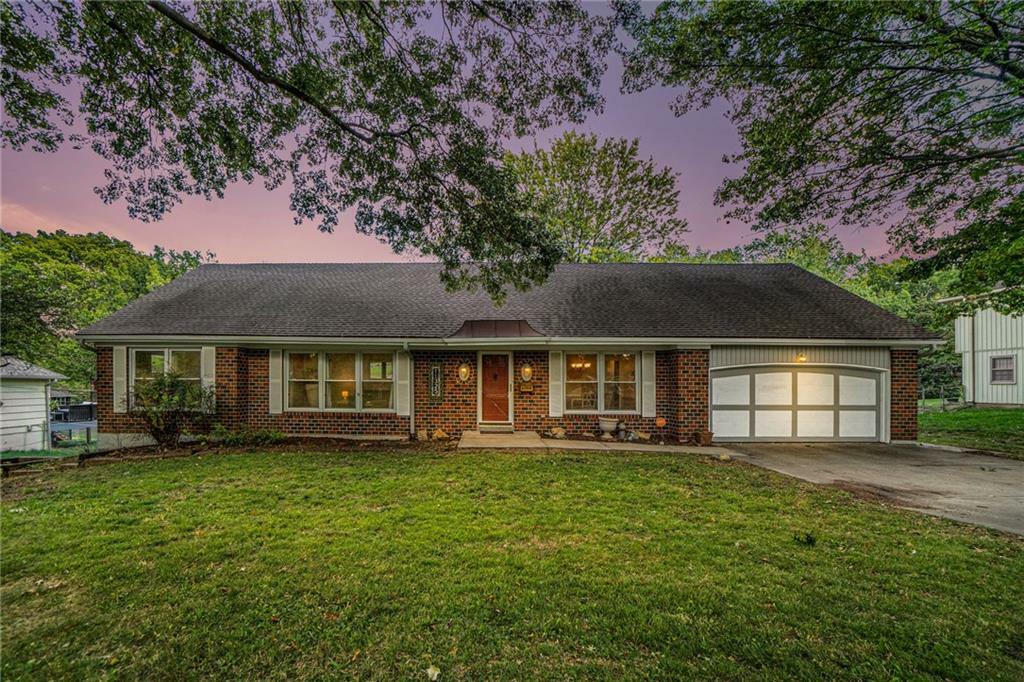 Property Photo:  11325 Wornall Road  MO 64114 