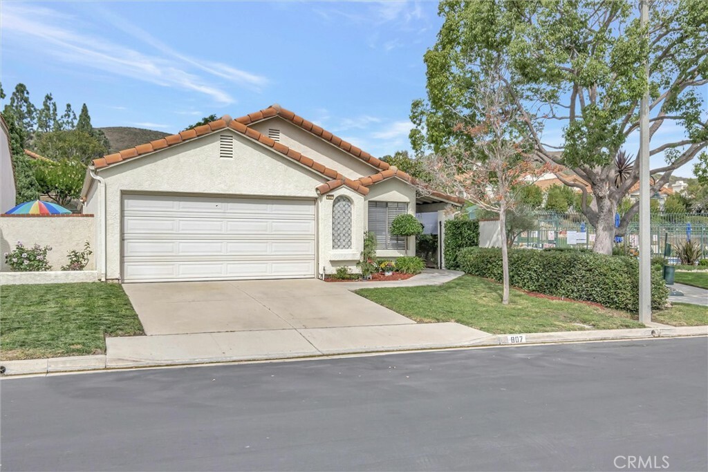 807 Links View Drive  Simi Valley CA 93065 photo