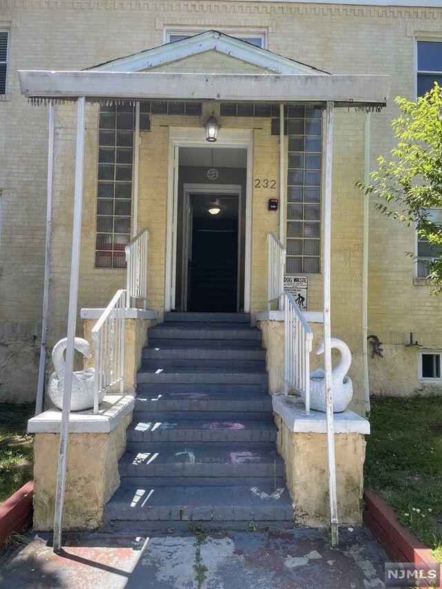232 Lincoln Avenue 6  Cliffside Park NJ 07010 photo