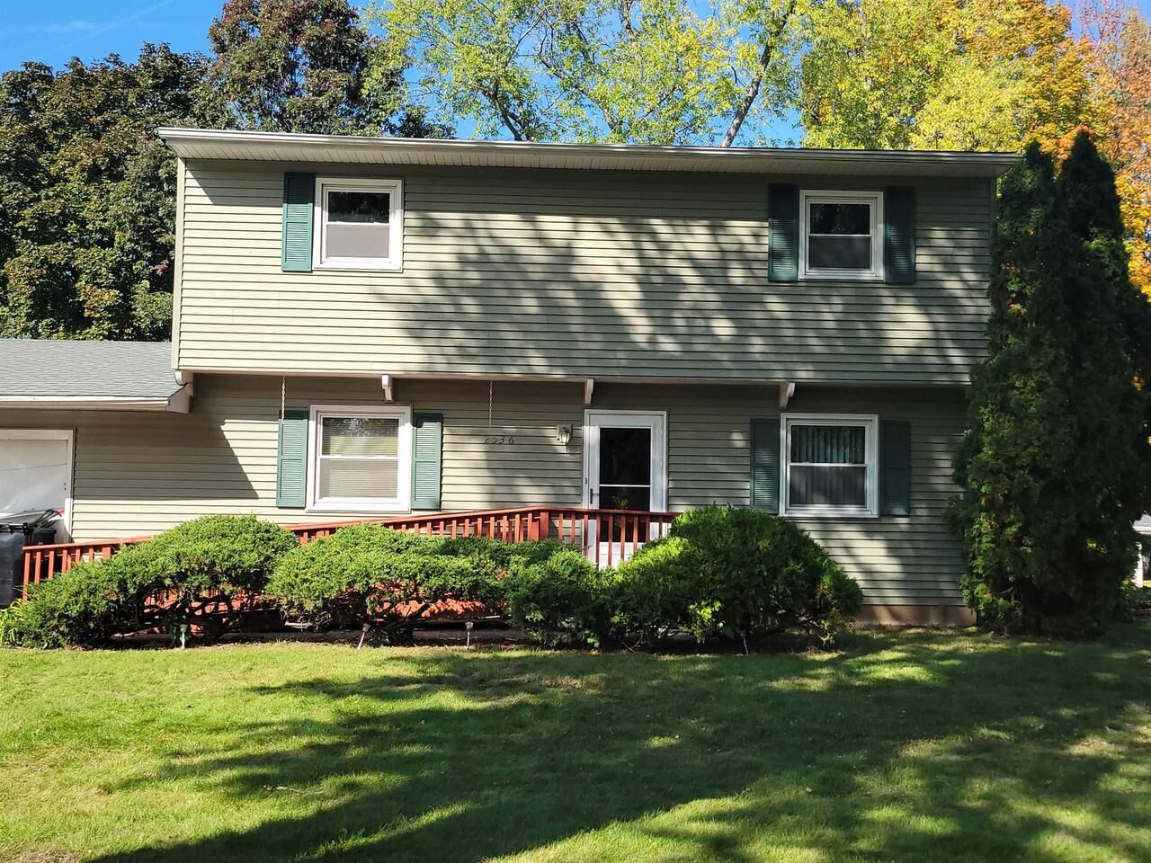 Property Photo:  2536 Wood Drive  WI 53511 