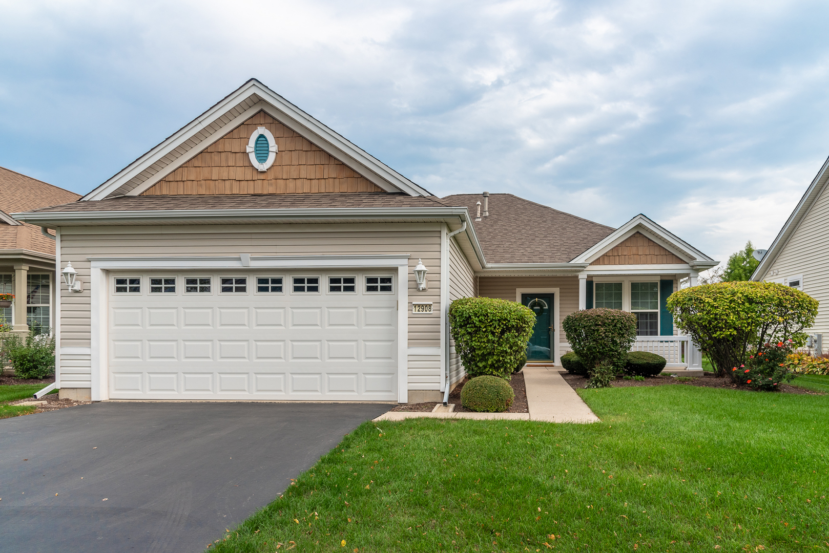 Property Photo:  12908 W Willow Creek Lane  IL 60142 