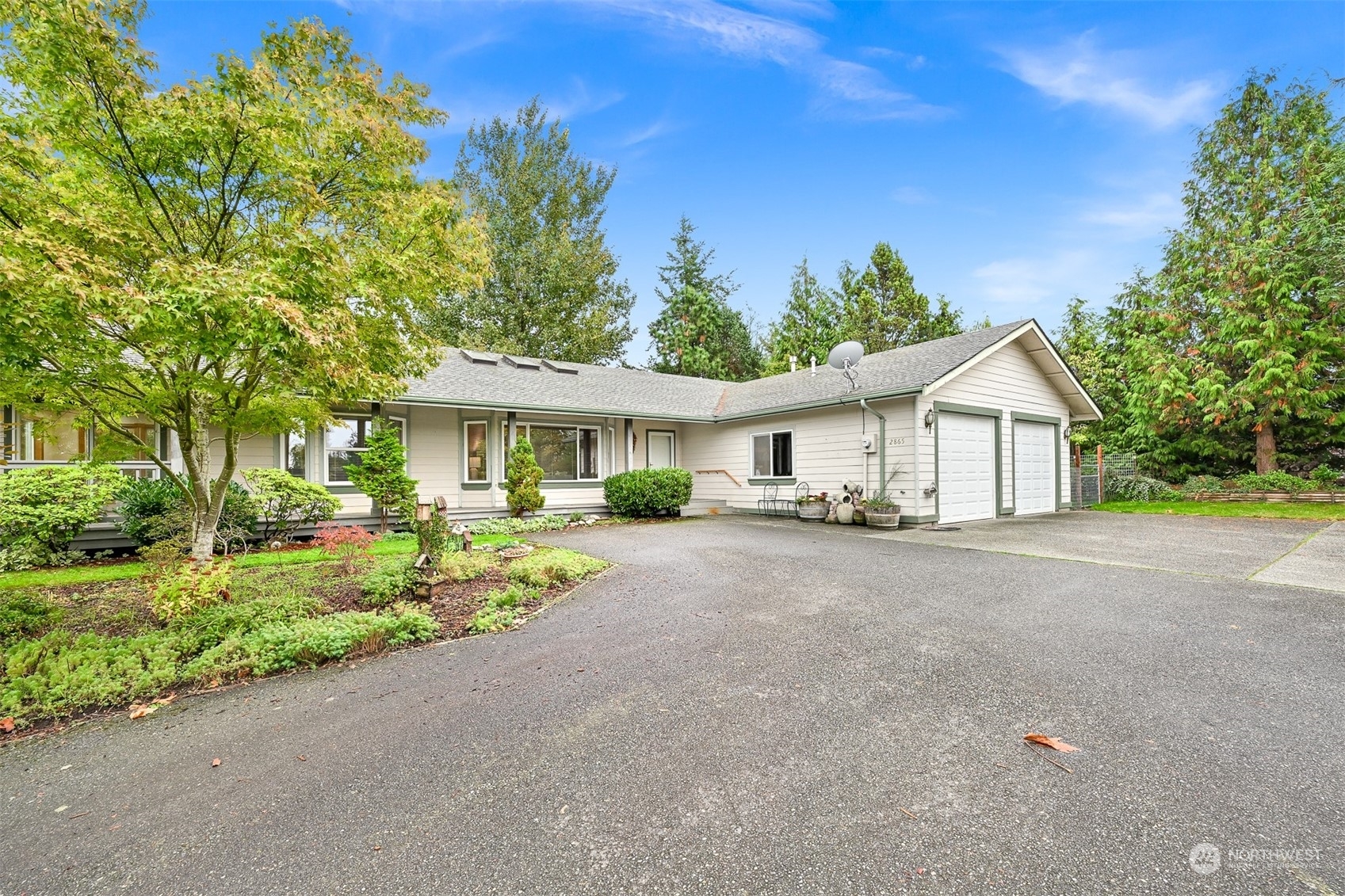 Property Photo:  2865 Thornton Road  WA 98248 