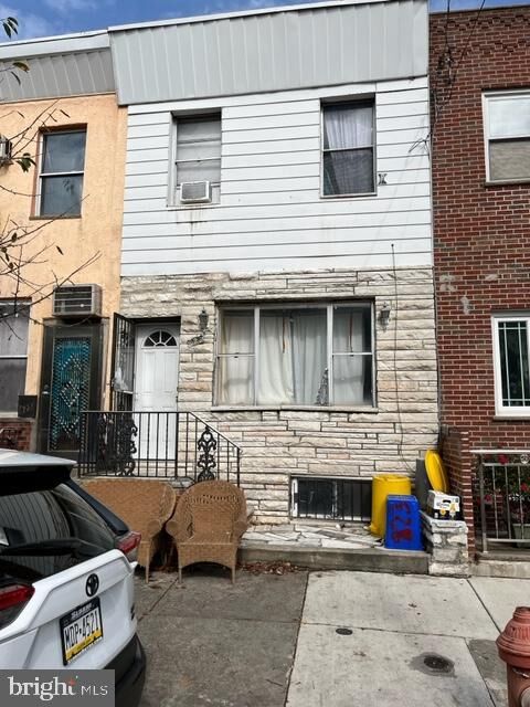 Property Photo:  823 Jackson Street  PA 19148 