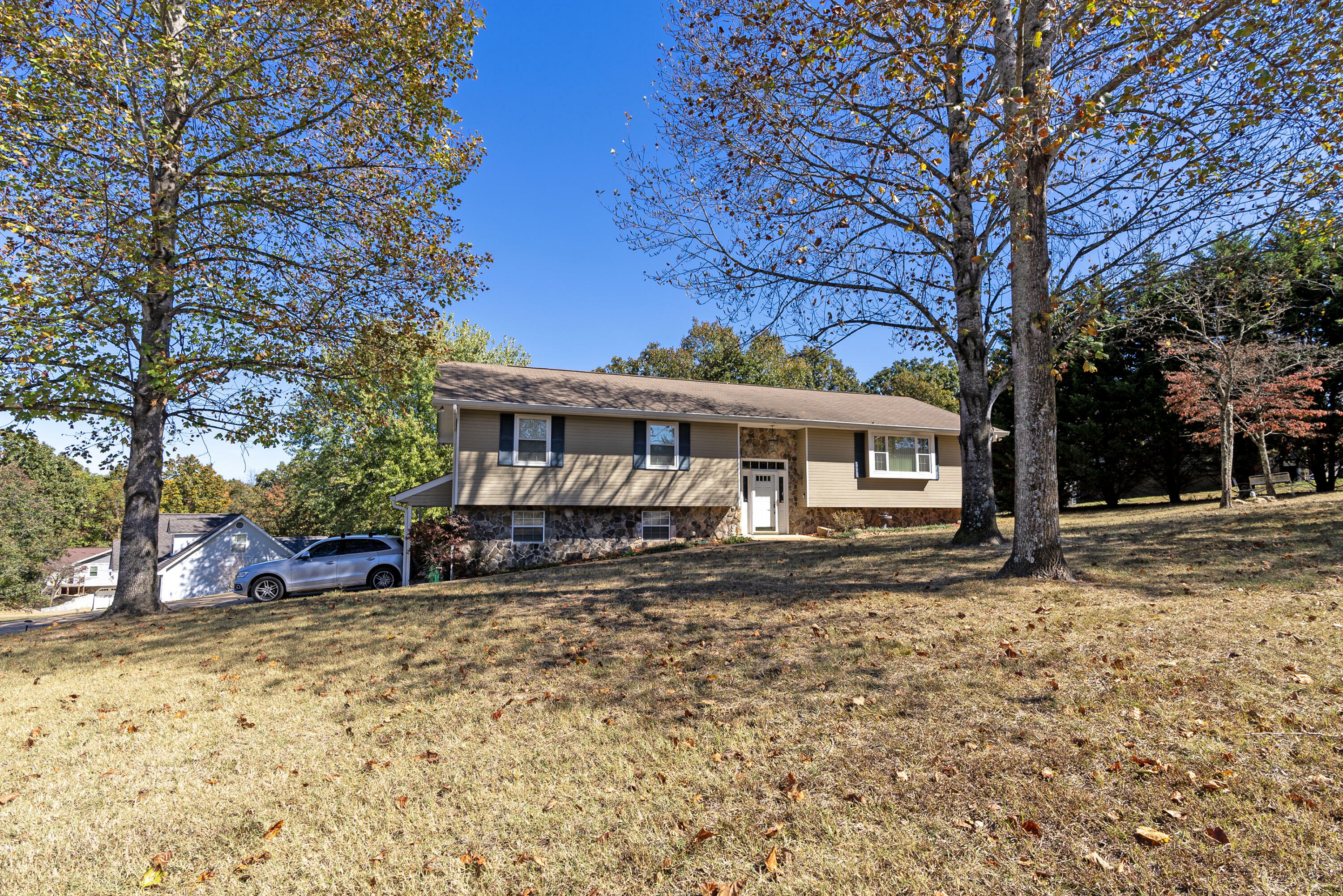 Property Photo:  6809 Savannah Estates Dr  TN 37341 