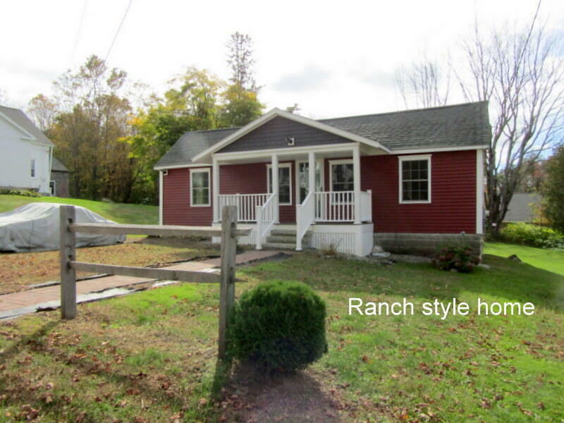Property Photo: 29 Elmwood Road ME 04210