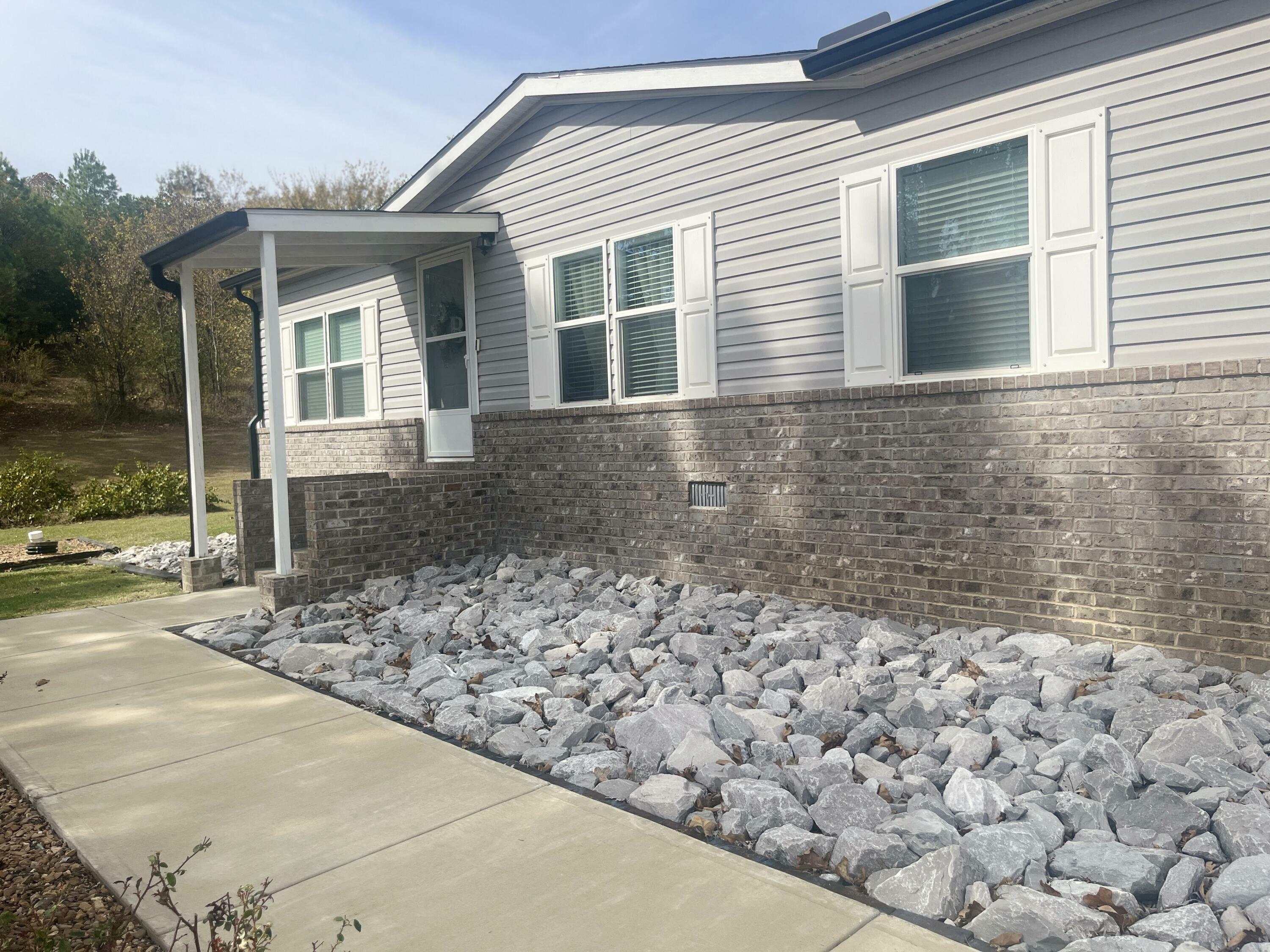 Property Photo: 2412 Hardy Road MS 38901