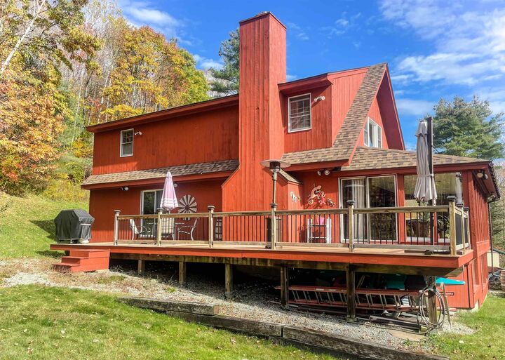 Property Photo:  155 Gilman Pond Road  NH 03773 