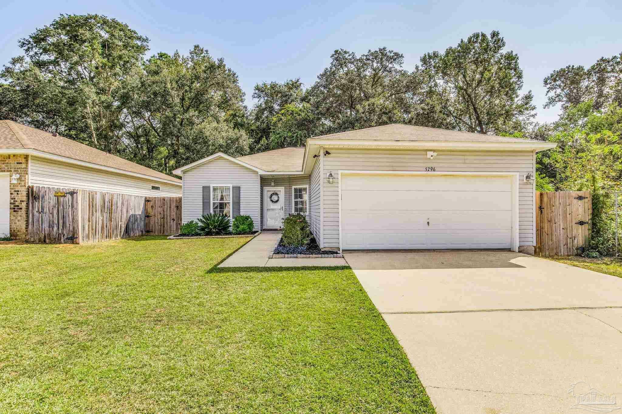 Property Photo:  5796 Dandelion Ln  FL 32526 