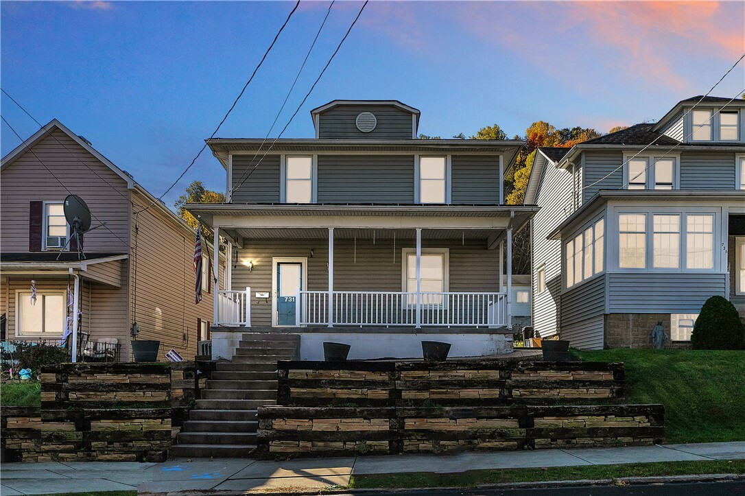 Property Photo:  731 Park Ave  PA 16117 