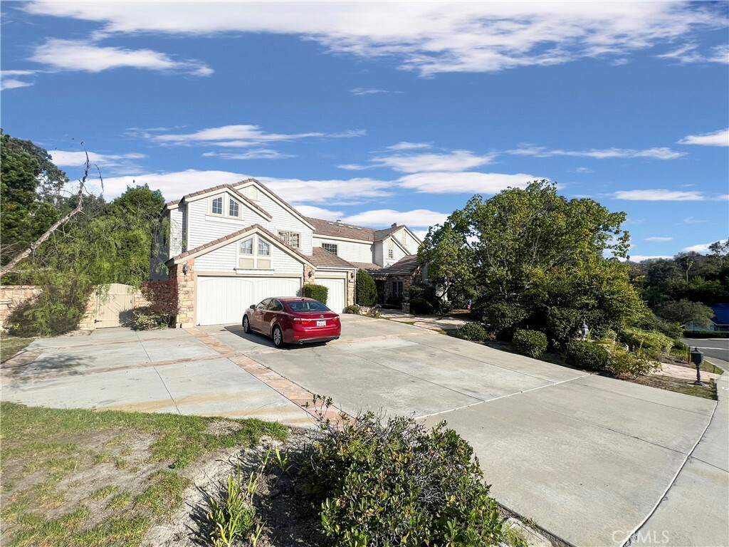Property Photo:  27391 Lost Colt Drive  CA 92653 