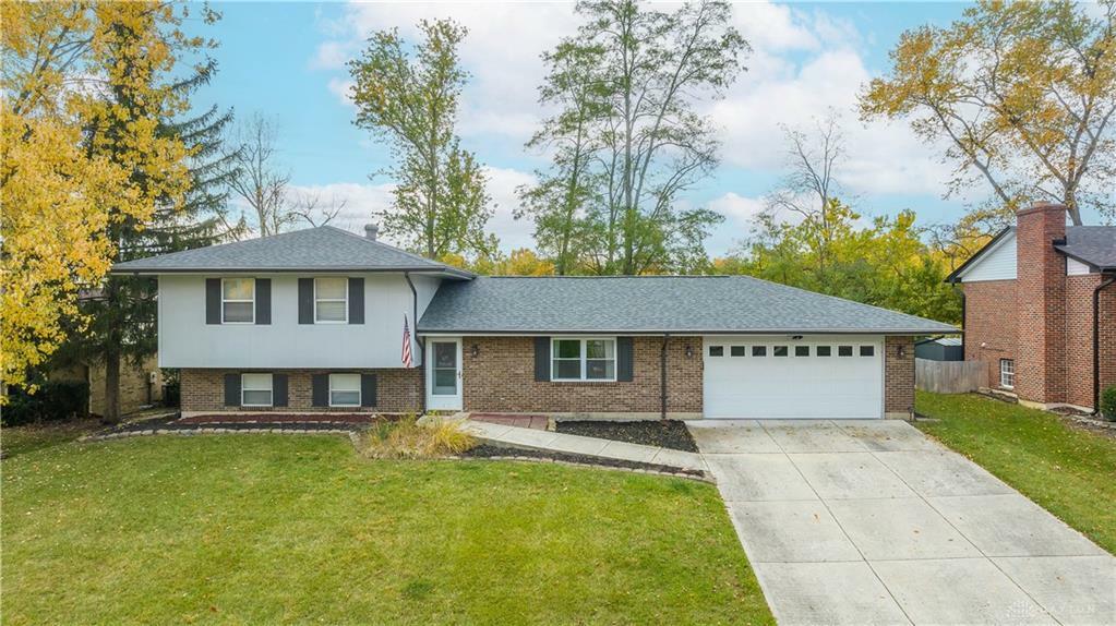 Property Photo: 416 Bent Twig Drive OH 45377