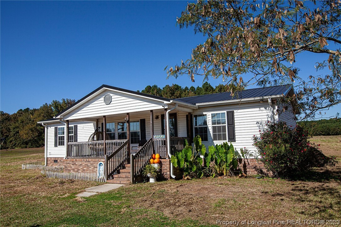 Property Photo:  1512 Kitchen Street Road  NC 28383 