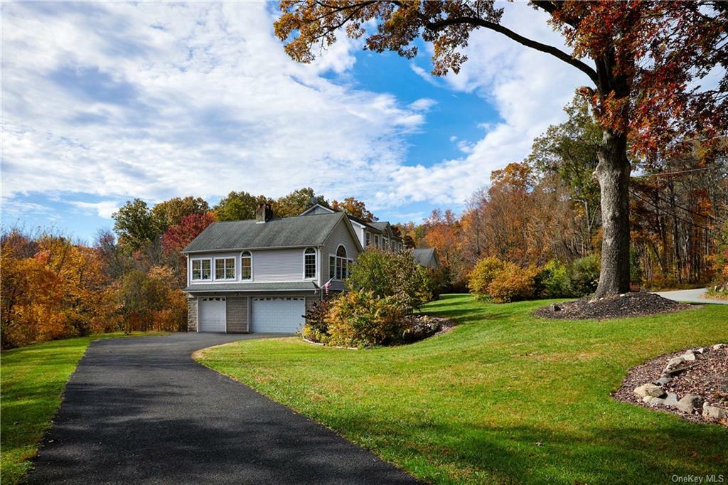 Property Photo:  95 Eagle Valley Road  NY 10974 