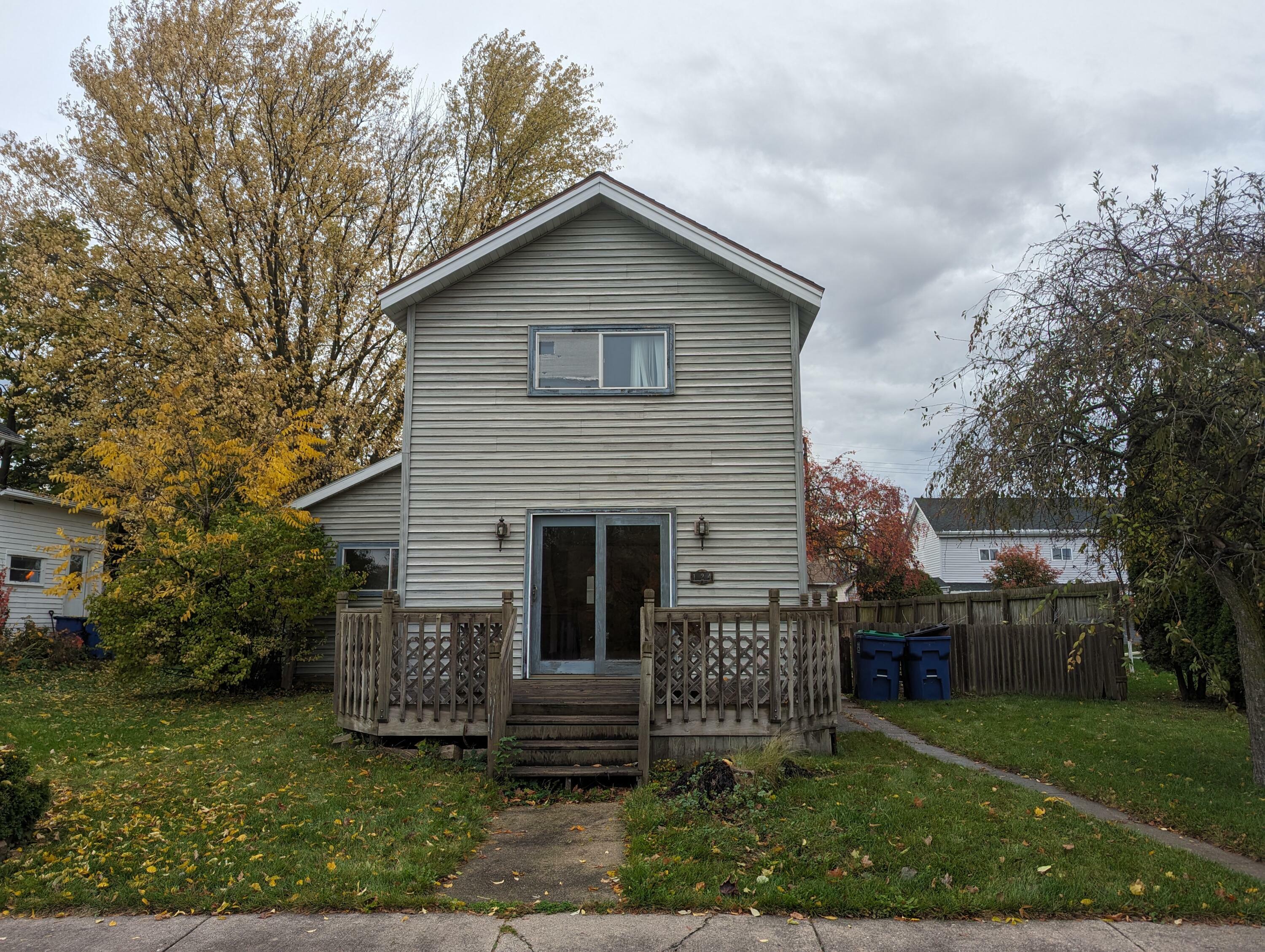 Property Photo: 124 E Main St WI 53023