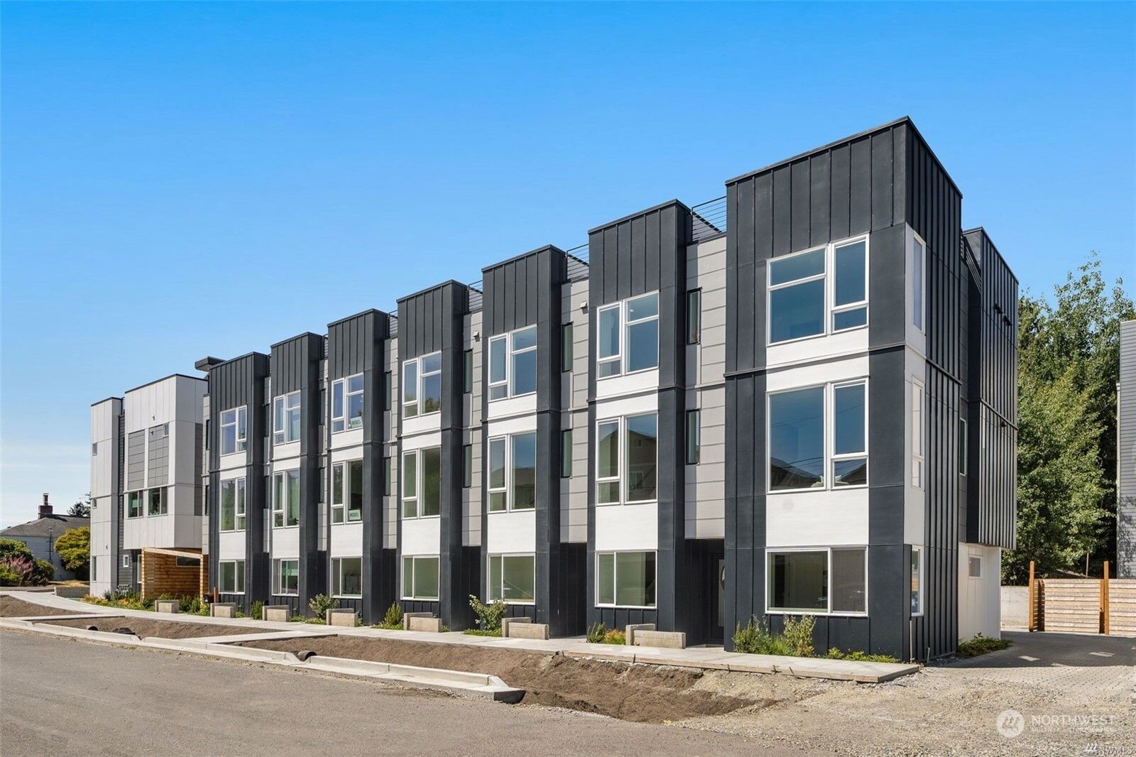 Property Photo:  1418 NW 92nd Street  WA 98117 