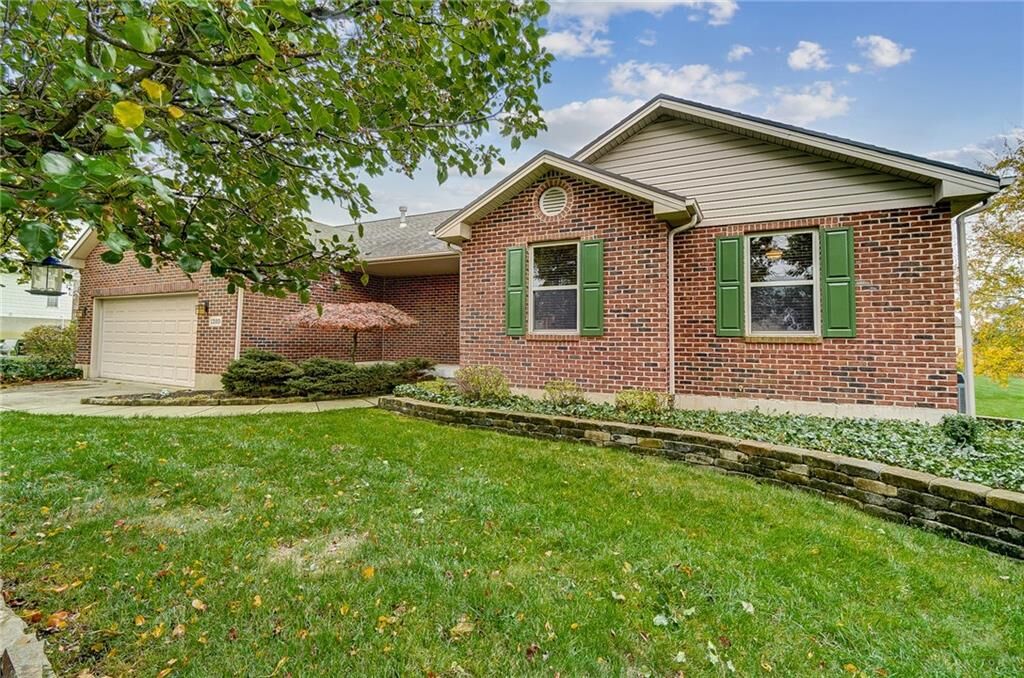 Property Photo: 1320 Shelley Court OH 45342