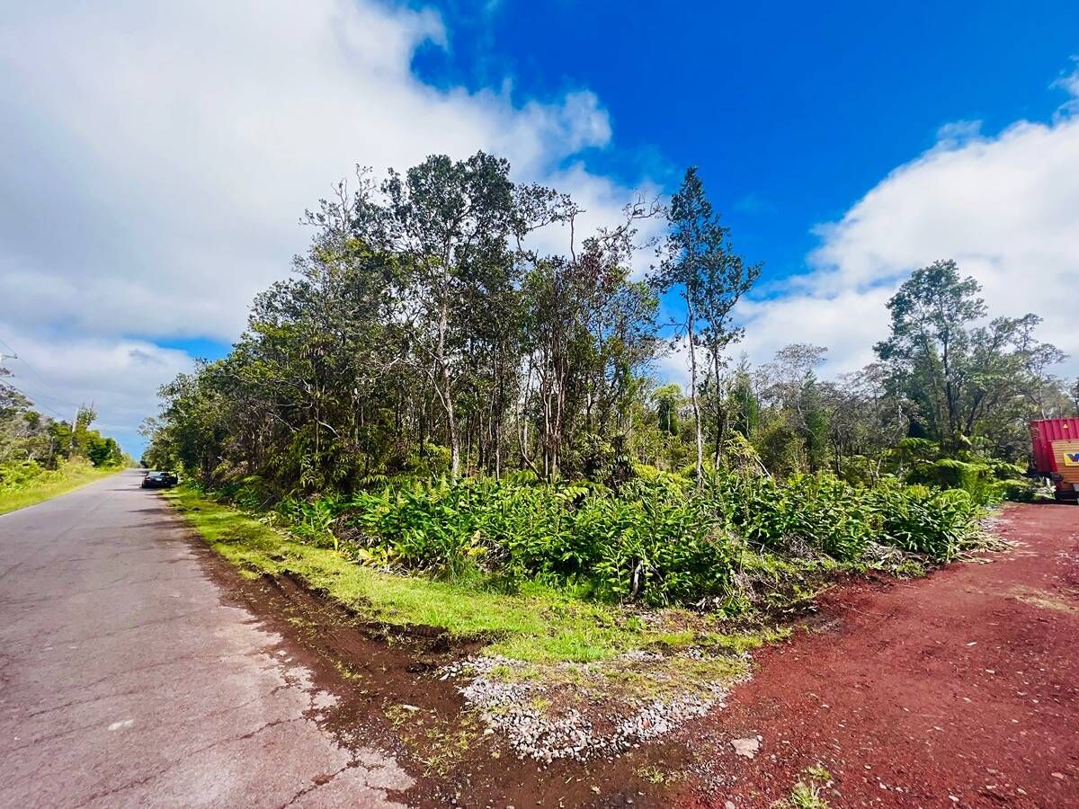 Property Photo:  Mokuna St  HI 96785 