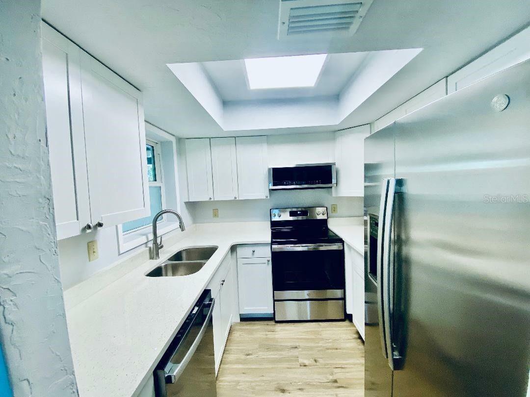 Property Photo: 20203 Sandalwood Drive 20203 FL 34785