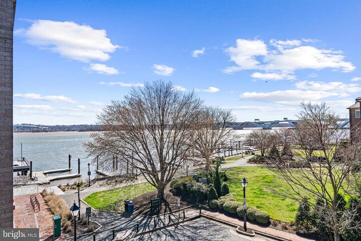 310 Strand Street 301  Alexandria VA 22314 photo