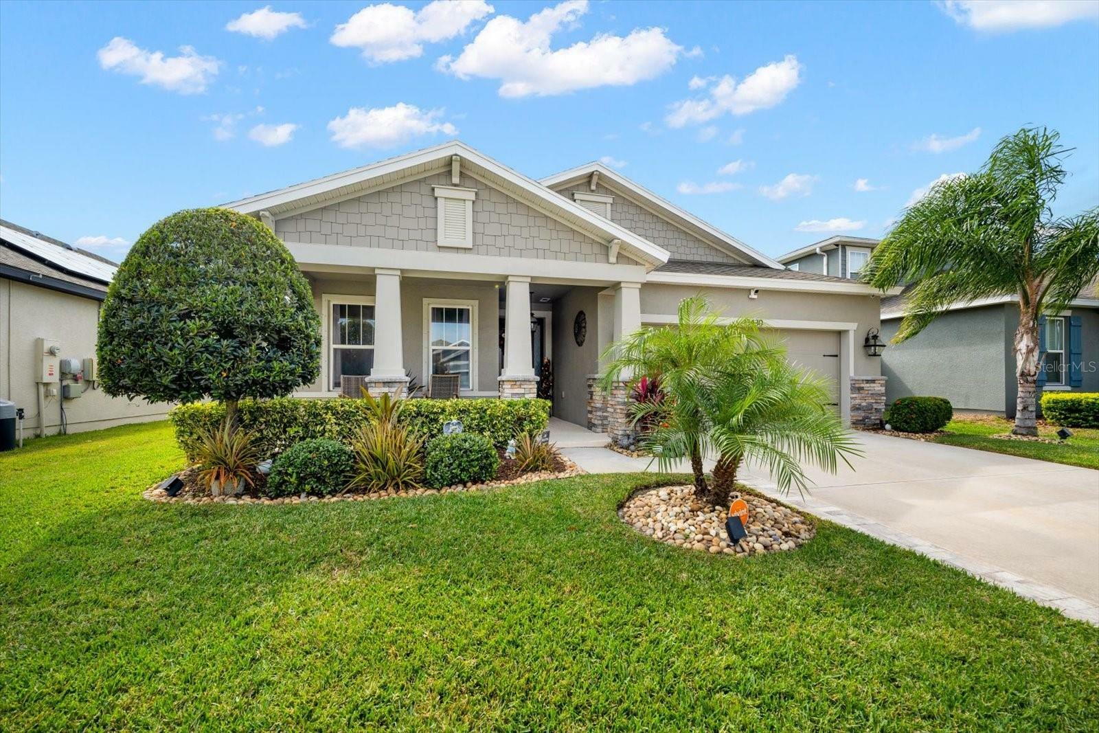 Property Photo:  13430 Palmera Vista Drive  FL 33579 