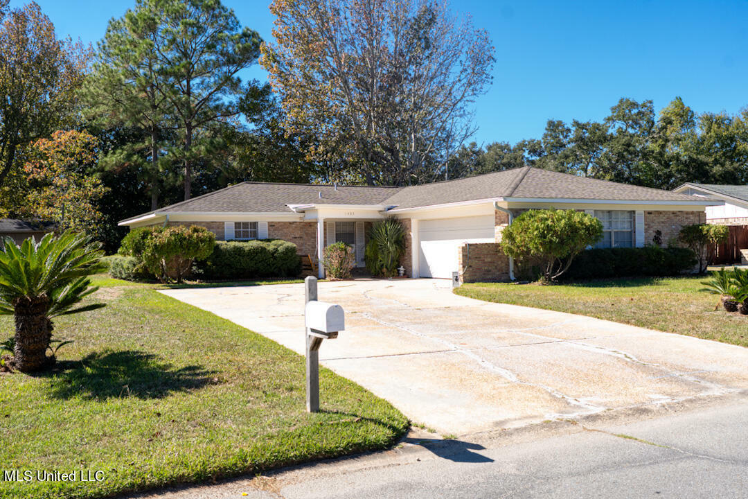 Property Photo:  1403 Cornwall Drive  MS 39564 