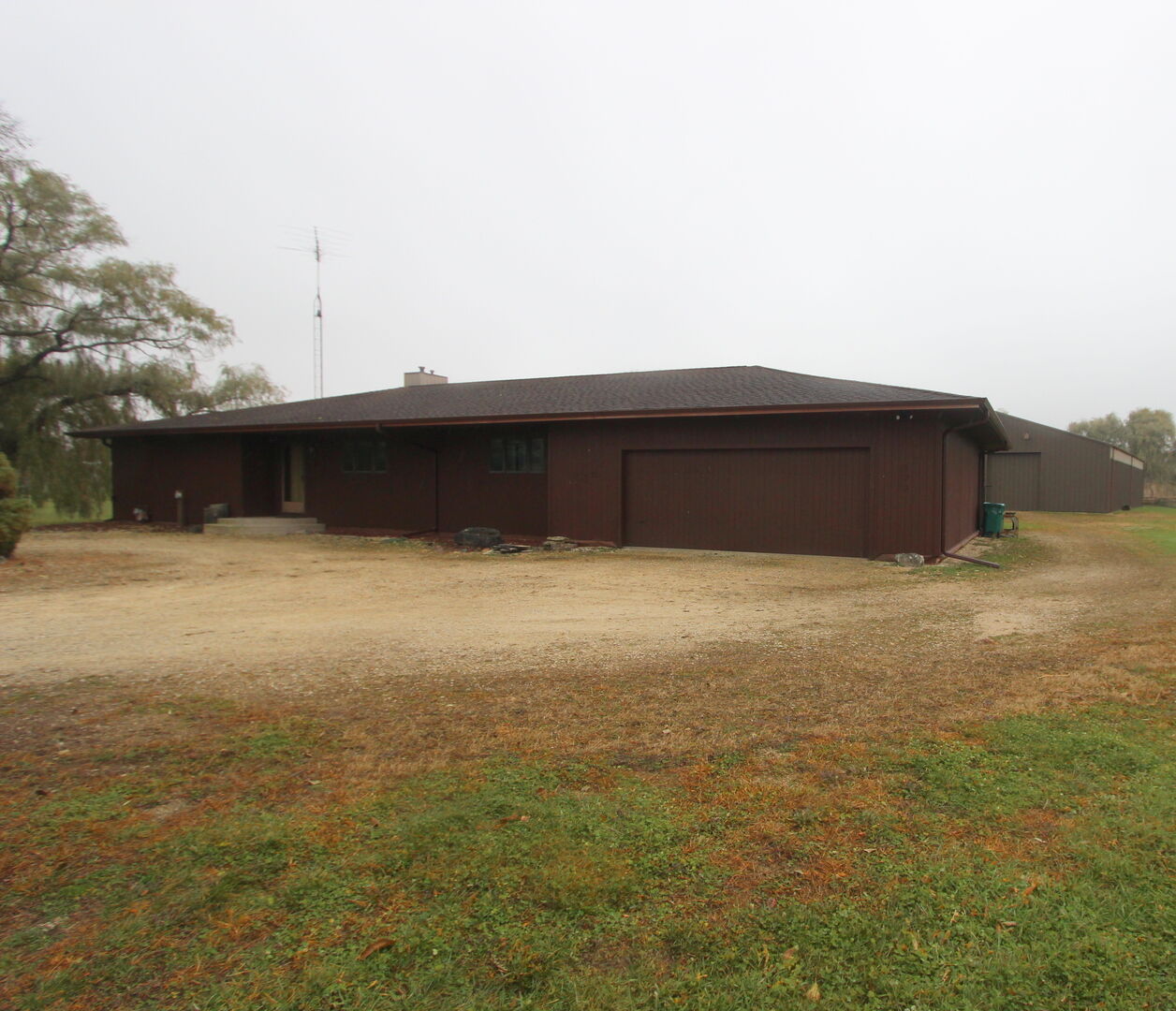 Property Photo:  35W385 Lathrop Lane  IL 60118 