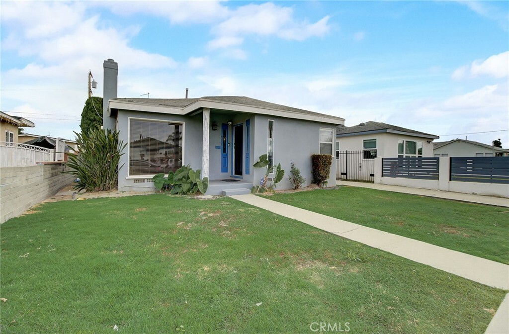 Property Photo:  16218 S Caress Avenue  CA 90221 