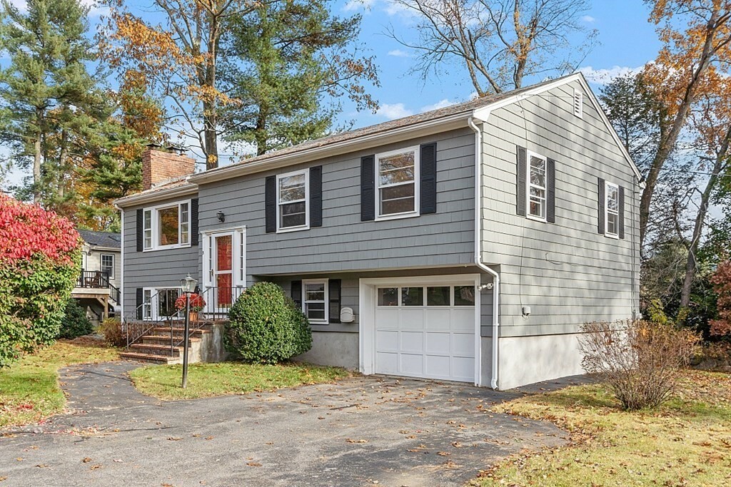 Property Photo: 3 Brant Lane MA 01460