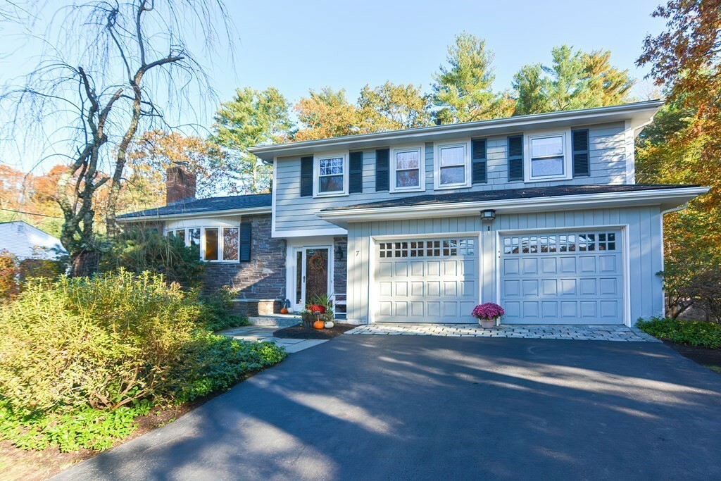 Property Photo:  7 Tamarack Rd  MA 02052 