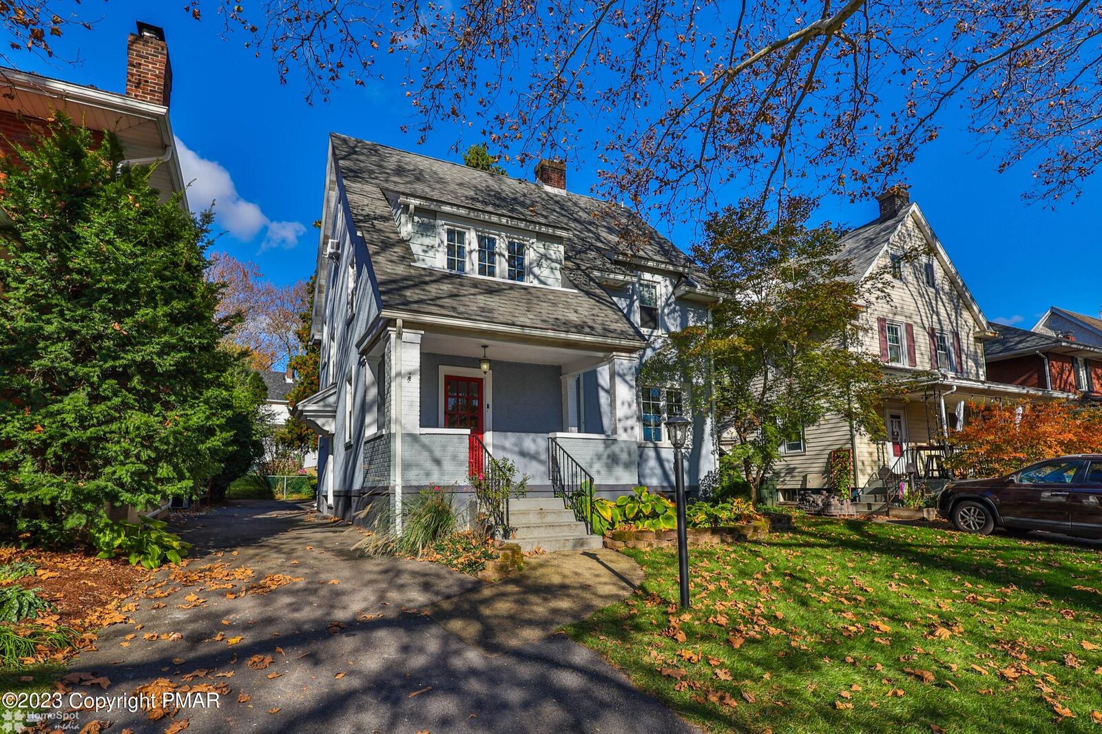 Property Photo:  1609 Easton Avenue  PA 18017 