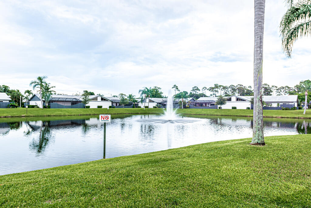 Property Photo: 1171 Summit Trail Circle D FL 33415