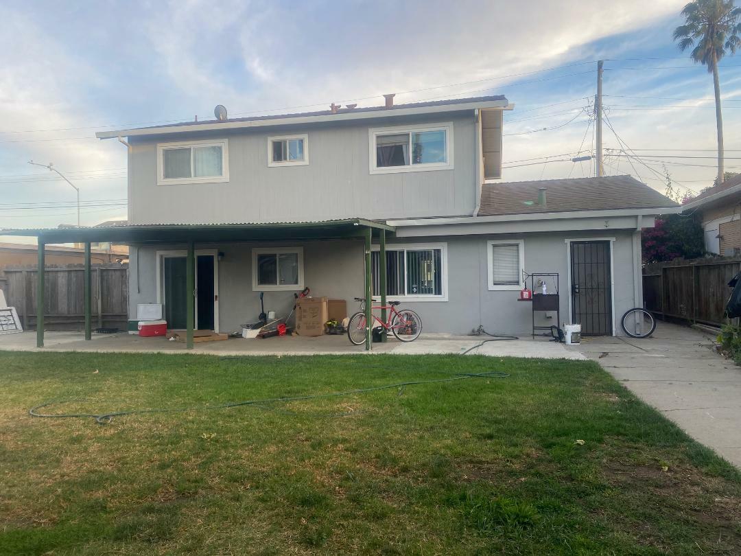 Property Photo:  1047 Atlantic Street  CA 93905 