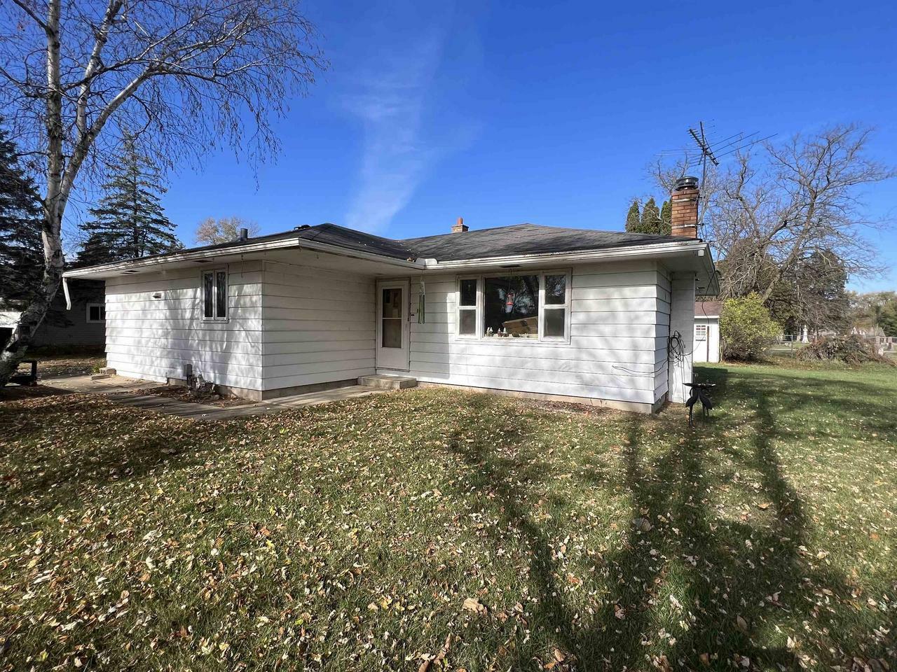 Property Photo:  304 Morton Street  WI 53954 