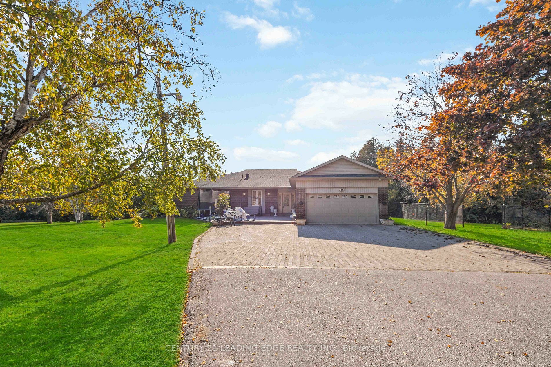 13326 Hwy 48  Whitchurch-Stouffville ON L4A 7X3 photo