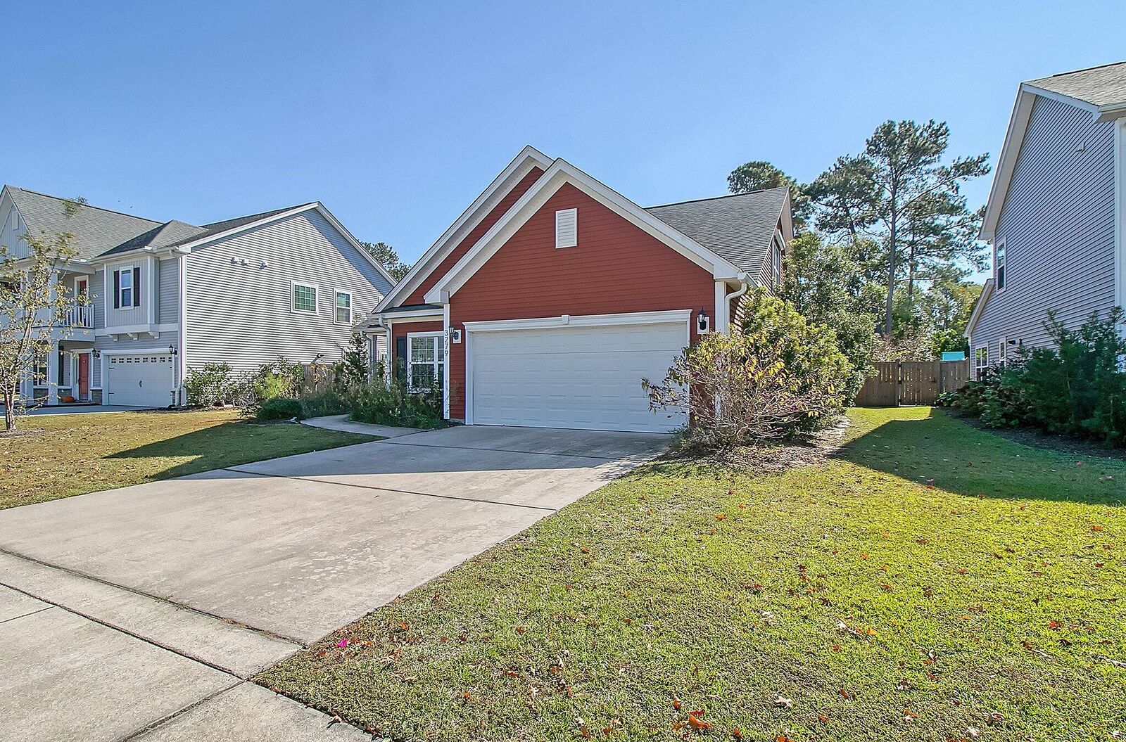 Property Photo: 3279 Arrow Arum Drive SC 29455