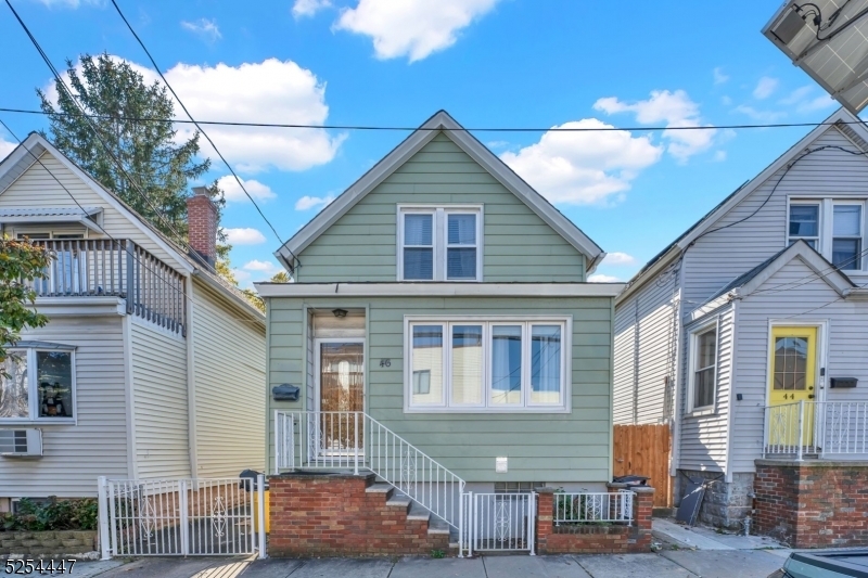 Property Photo:  46 E 16th St  NJ 07002 