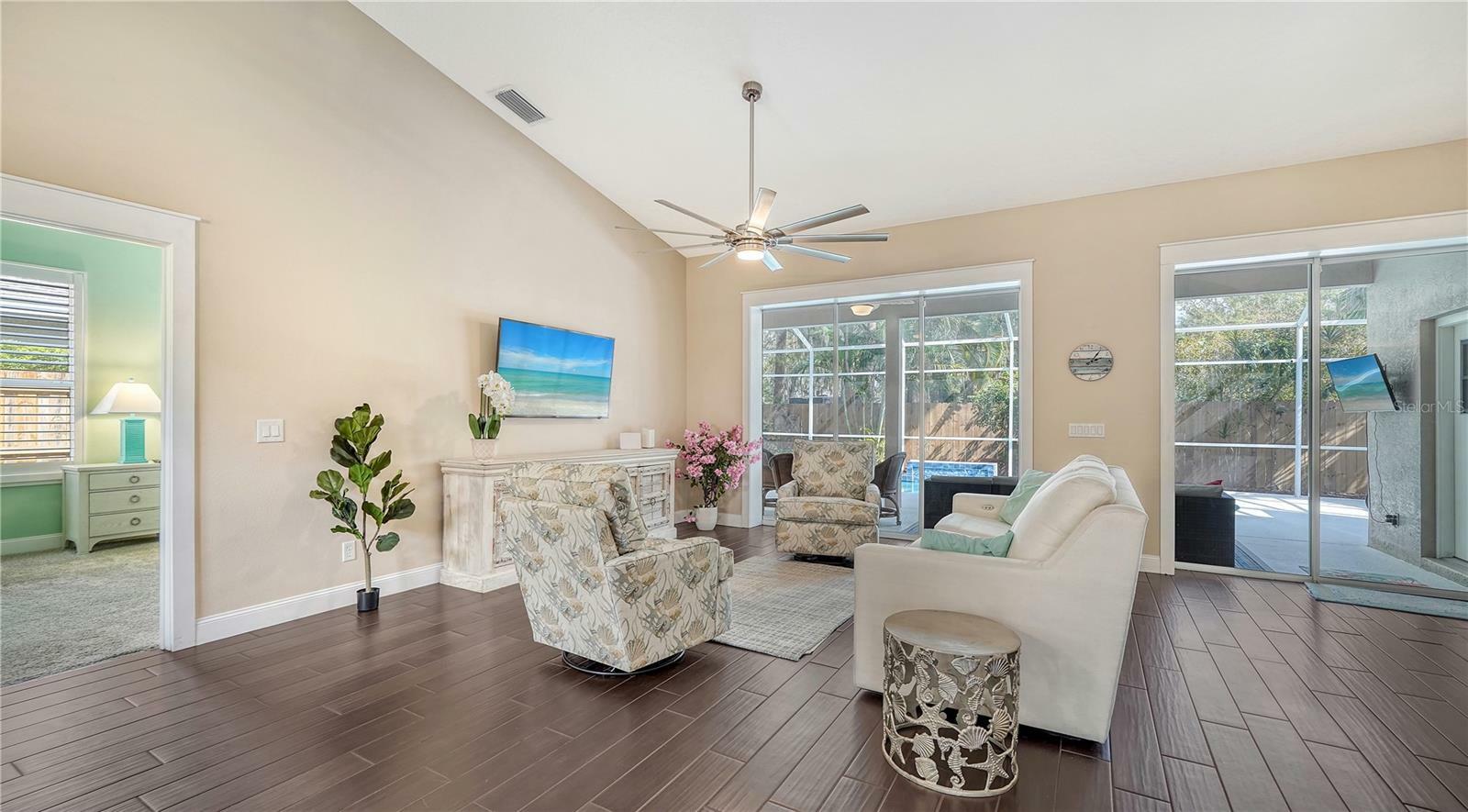 Property Photo: 1863 Oak Branch Drive FL 34232