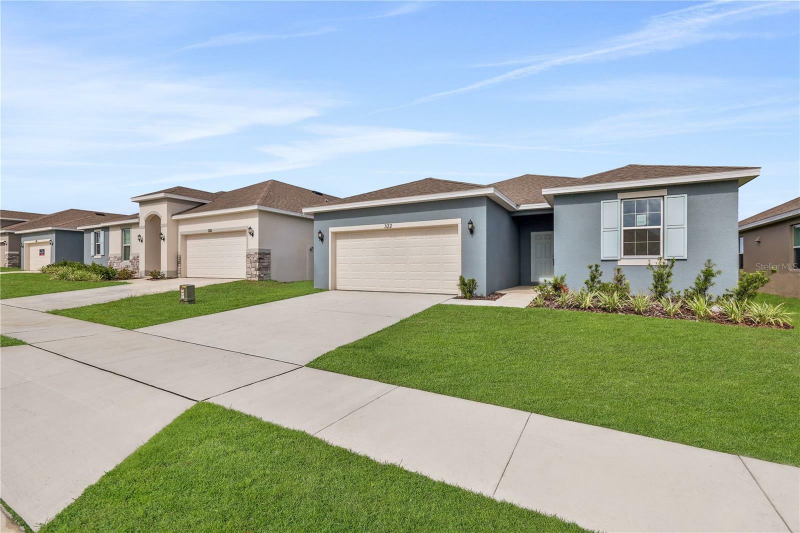 Property Photo:  330 Bottle Brush Drive  FL 33844 