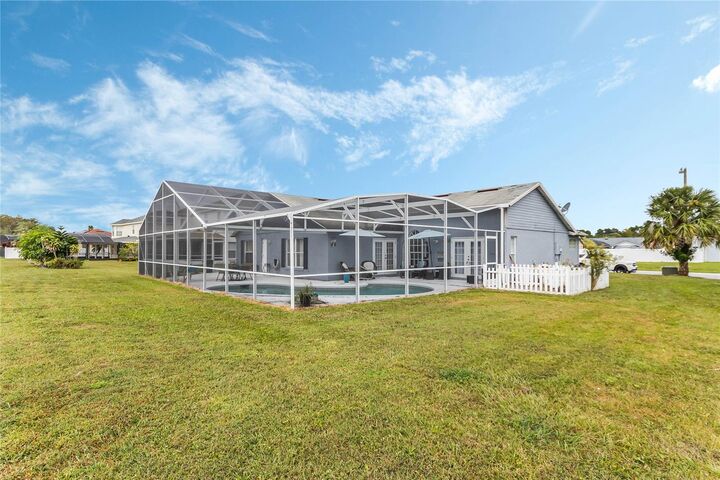 Property Photo:  2827 Middleton Circle  FL 34743 