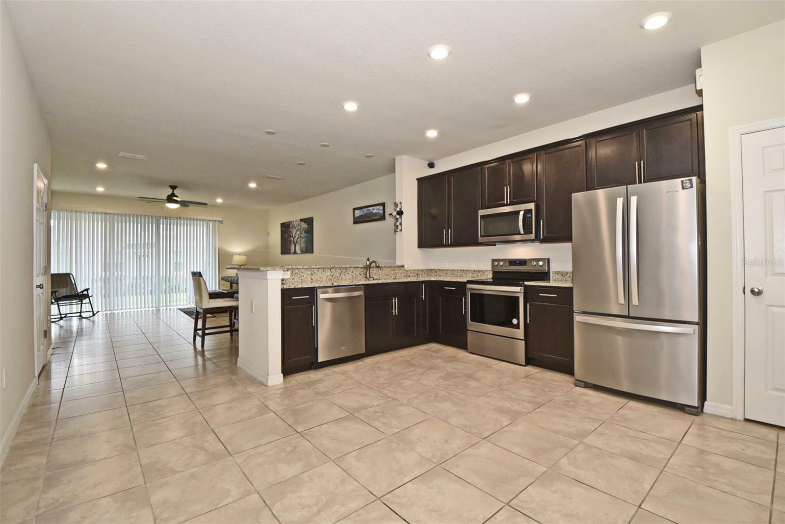 Property Photo: 3948 Plainview Drive FL 32824