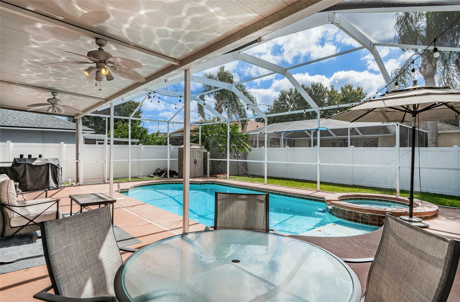 Property Photo: 11201 Denmore Lane FL 33579