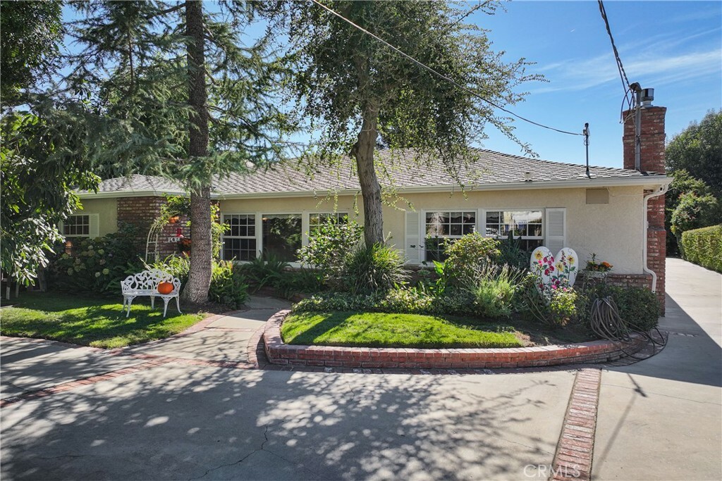 Property Photo:  10454 Tuxford Street  CA 91352 