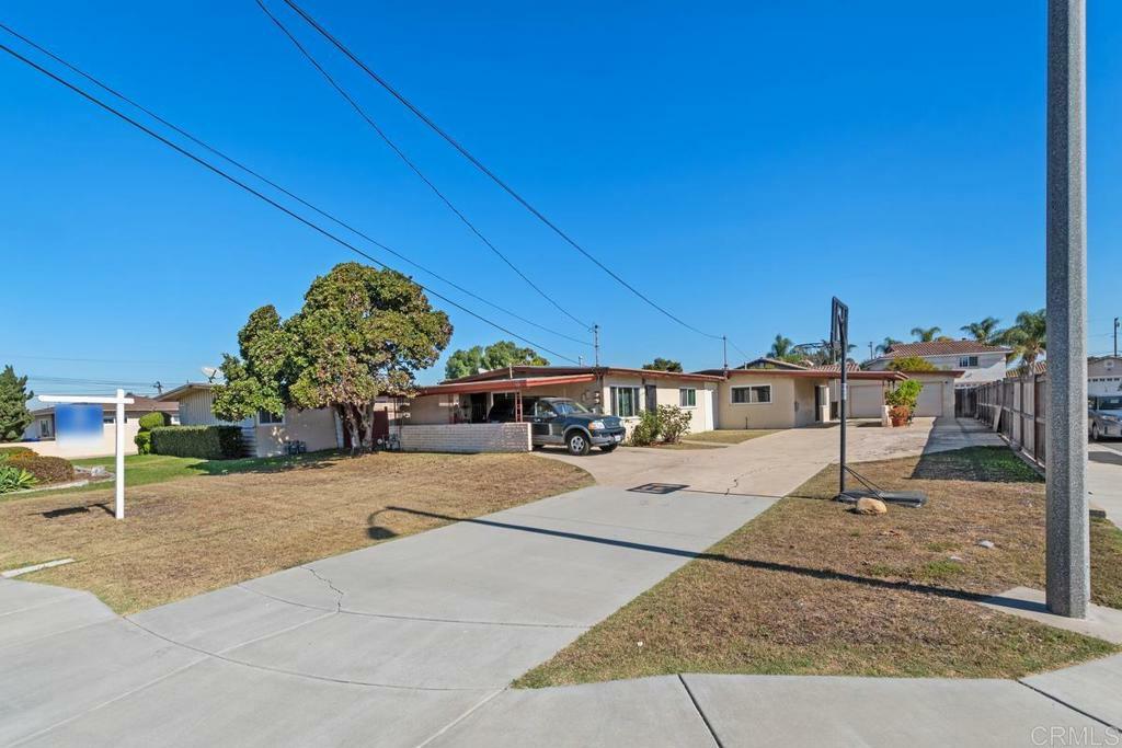 Property Photo:  925 27 Cedar Avenue  CA 91911 