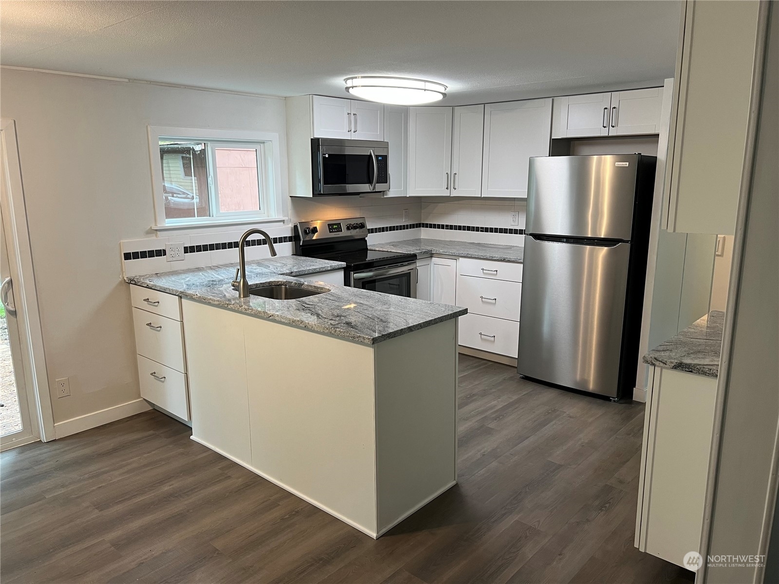 Property Photo: 2535 70th Avenue SW 38 WA 98512