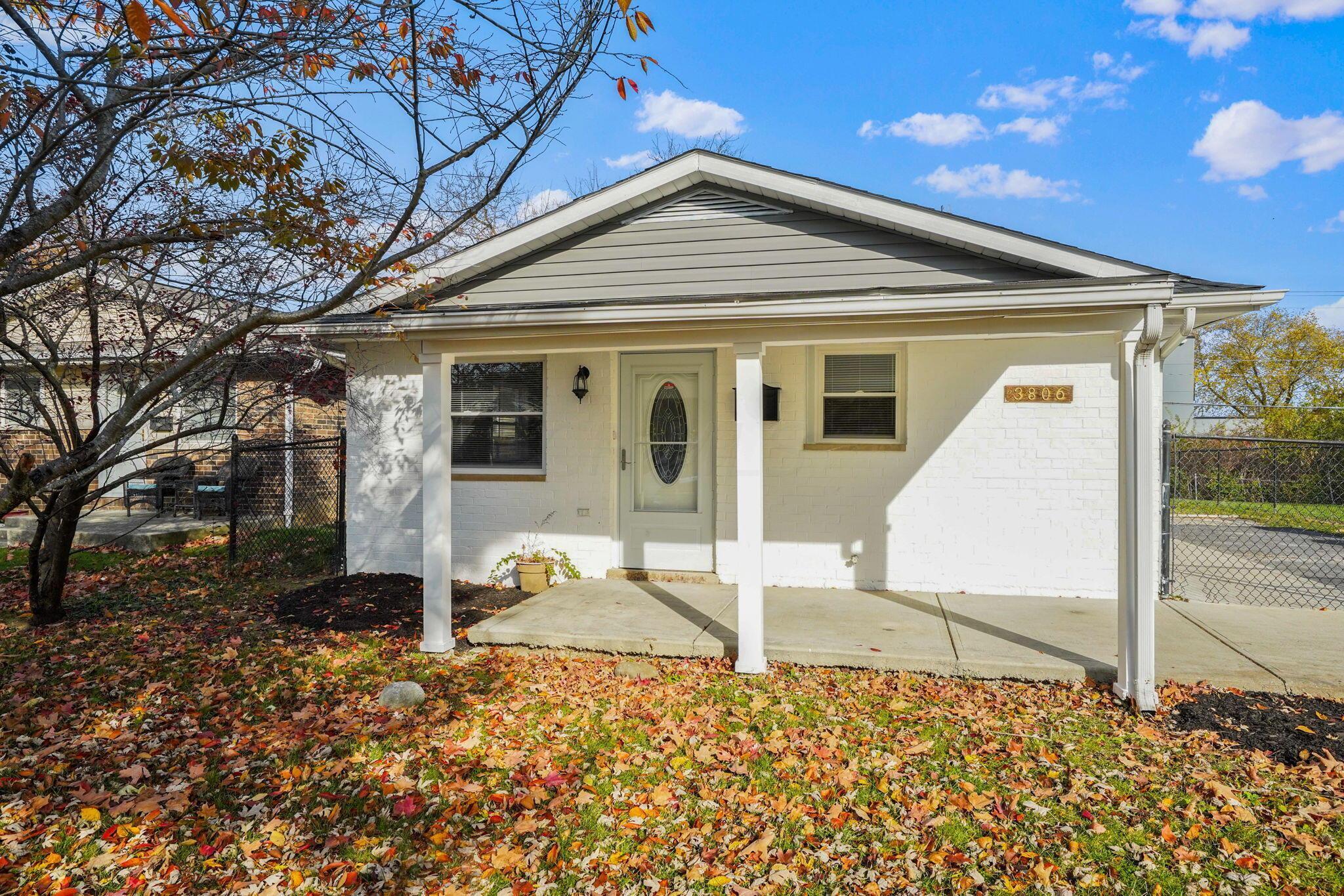 Property Photo: 3806 Annette Street OH 43228