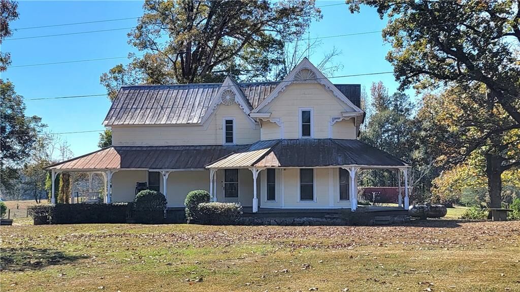 Property Photo:  5417 Old Highway 441  GA 30511 