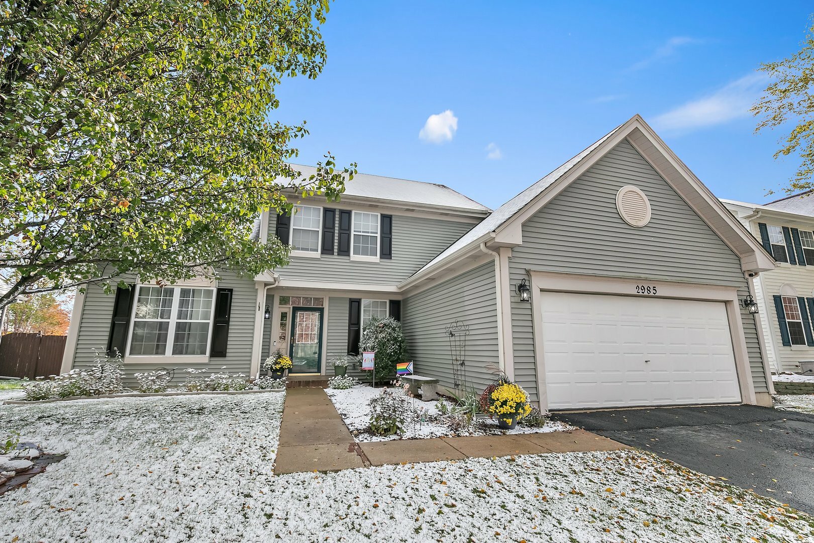 Property Photo:  2985 Arbor Lane  IL 60502 